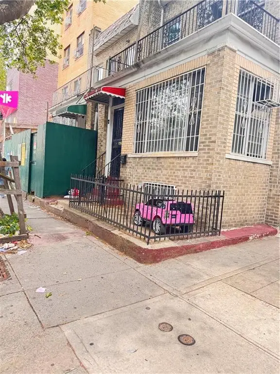 847 59th Street, Brooklyn, NY 11220 - #2