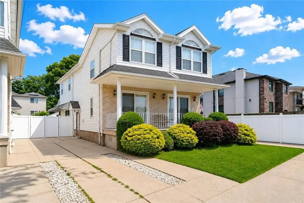 104 Linwood Avenue, Staten Island, NY 10305 - #1