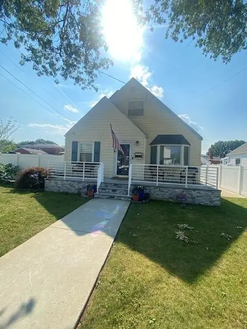 152 Bryson Avenue, Staten  Island, NY 10302