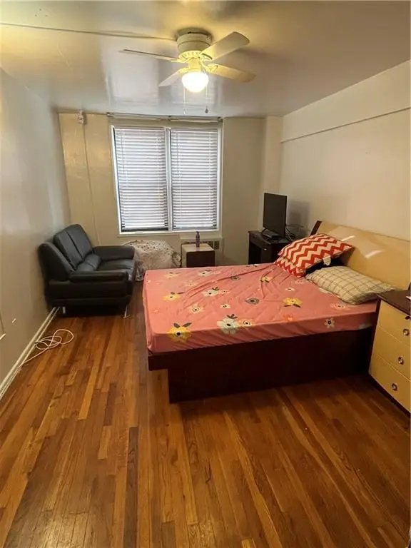 35-20 Leverich Street #B-421, Queens, NY 11372 - #2