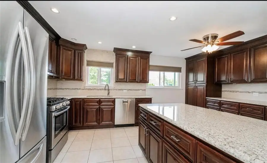 37 Middle Loop, Staten Island, NY 10308 - #3