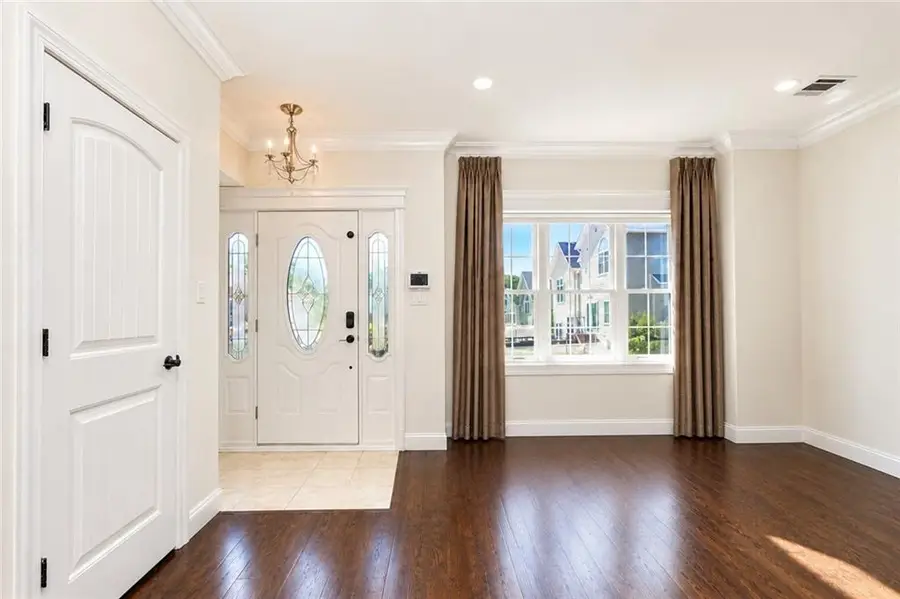 117 Santa Monica Lane, Staten Island, NY 10309 - #3