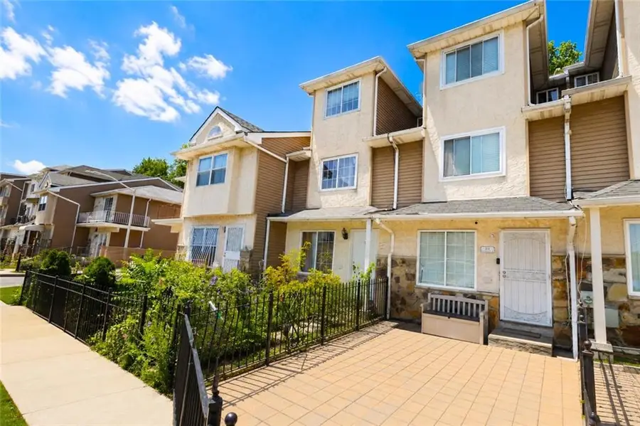 28 Long Pond Lane, Staten Island, NY 10304 - #2