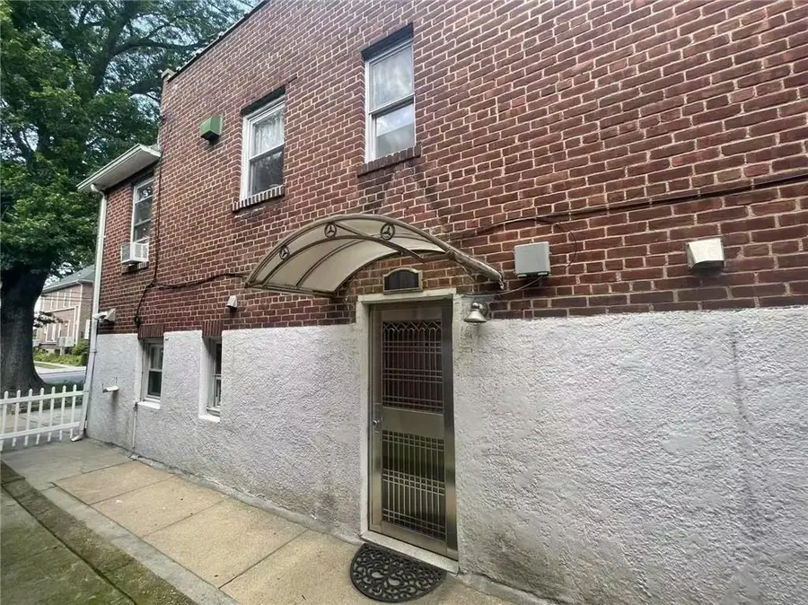2039 150th Street, Whitestone, NY 11357 - #3