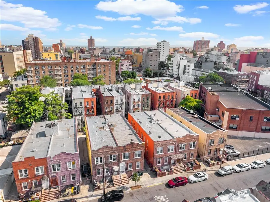 18 Brighton 4th Terrace, Brooklyn, NY 11235 - #2