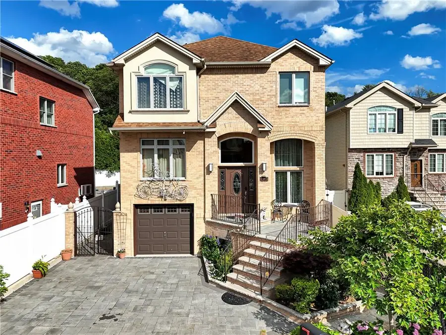 25 Bogota Street, Staten Island, NY 10314 - #3