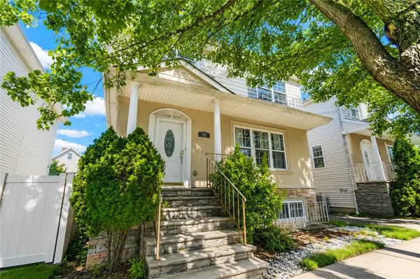 25 Northfield Avenue, Staten  Island, NY 10303