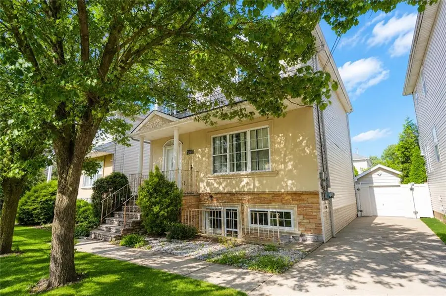 25 Northfield Avenue, Staten Island, NY 10303 - #2