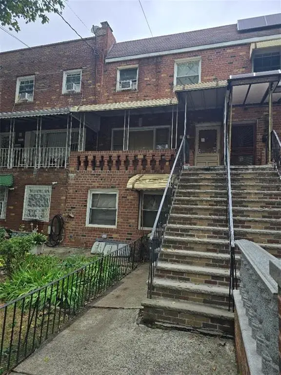 749 East 80th Street, Brooklyn, NY 11236