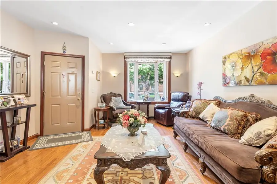 3129 Coney Island Avenue, Brooklyn, NY 11235 - #2