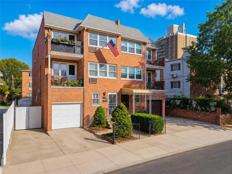 243 Bay 35th Street, Brooklyn, NY 11214 - #2