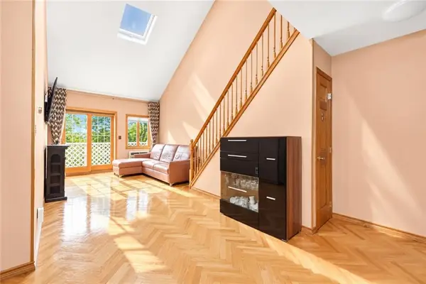 1109 Banner Avenue #6A, Brooklyn, NY 11235