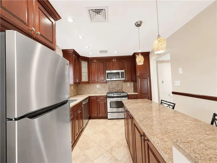89 Evergreen Street, Staten Island, NY 10308 - #3