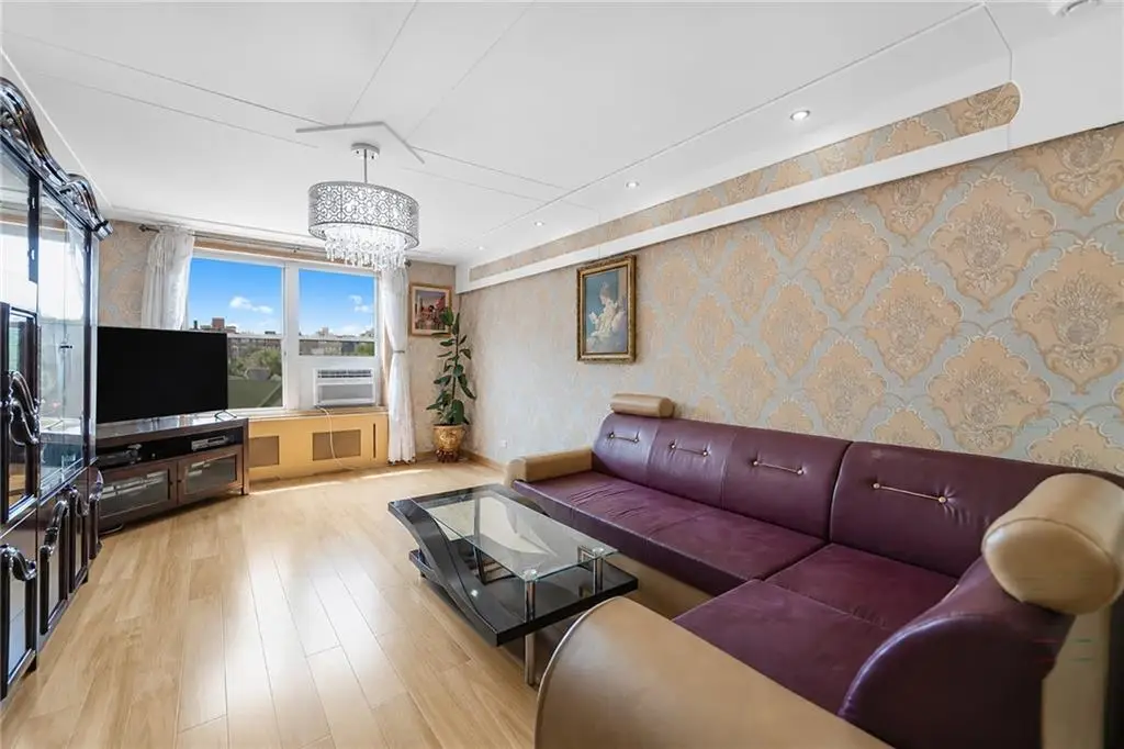 759 East 10th Street #5C, Brooklyn, NY 11230 - #1