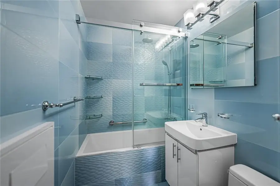 759 East 10th Street #5C, Brooklyn, NY 11230 - #3