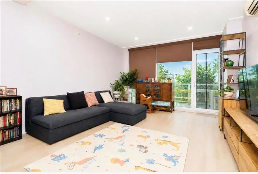 384 Neptune Avenue #402, Brooklyn, NY 11235 - #3