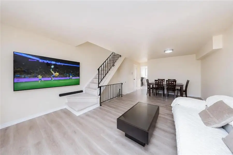 30 Tone Lane, Staten Island, NY 10305 - #2