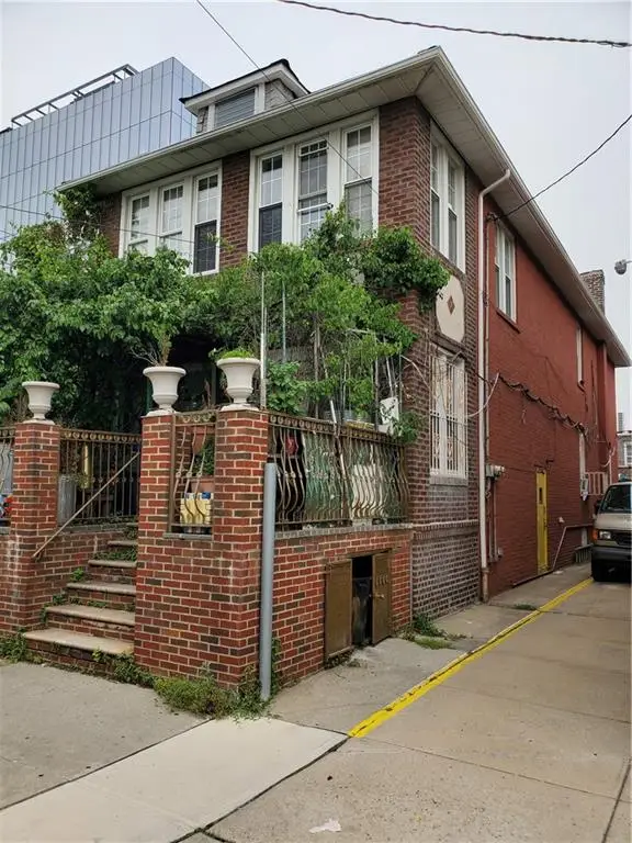 1201 East 10th Street, Brooklyn, NY 11230