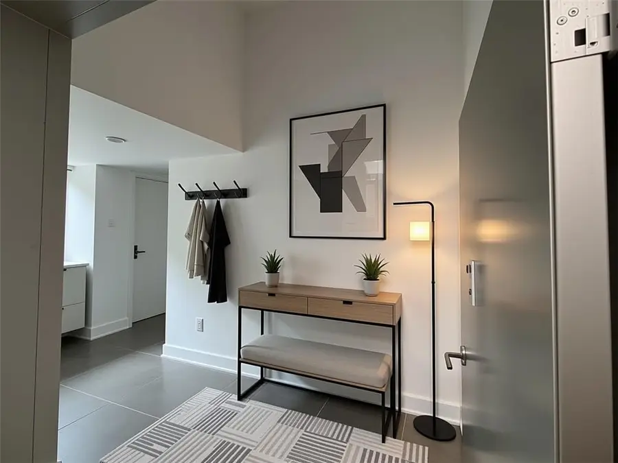 390 Lorimer Street #2G, Brooklyn, NY 11206 - #2