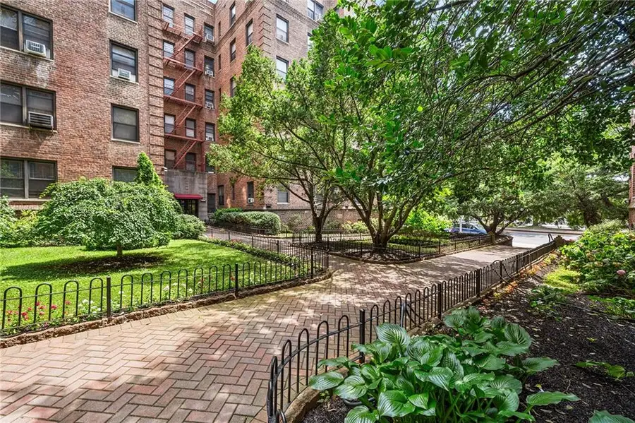 3015 Riverdale Avenue #5F, Bronx, NY 10463 - #3