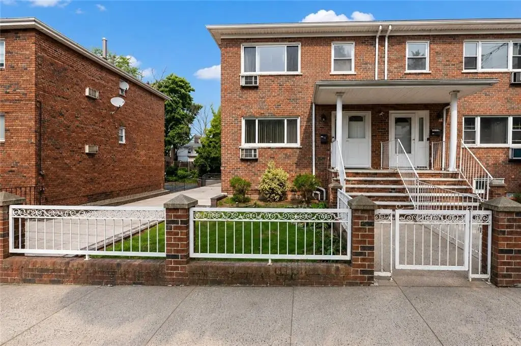 1548 Stadium Avenue, Bronx, NY 10465 - #1