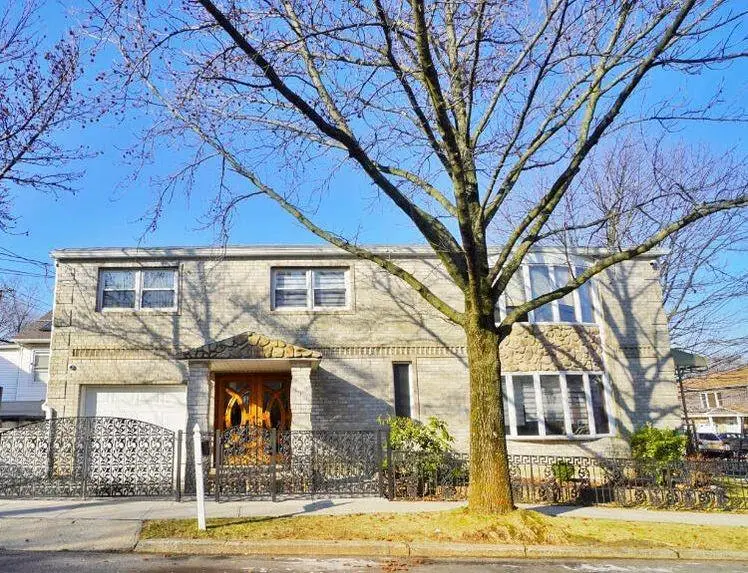 186 Seneca Avenue, Staten Island, NY 10301 - #1