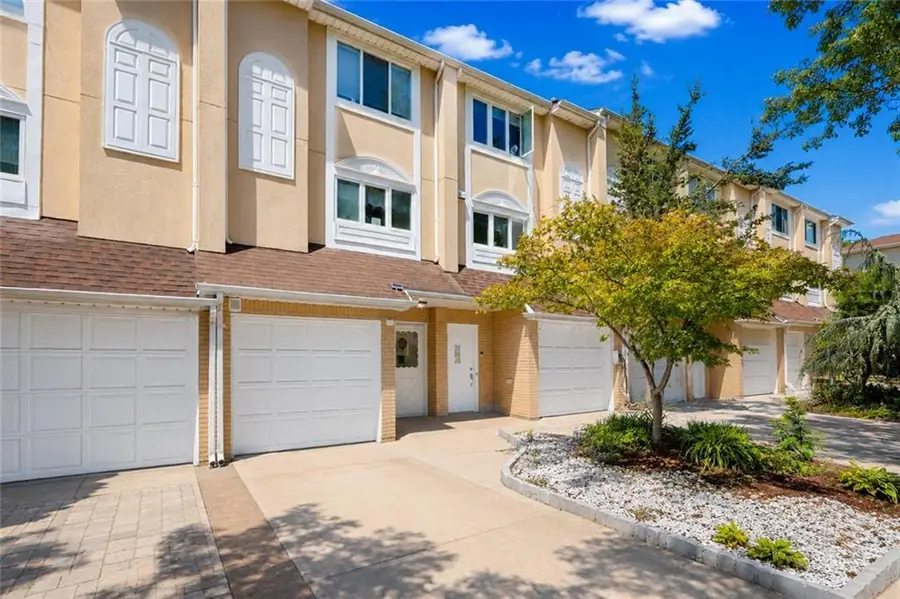 719 Correll Avenue, Staten Island, NY 10309 - #2