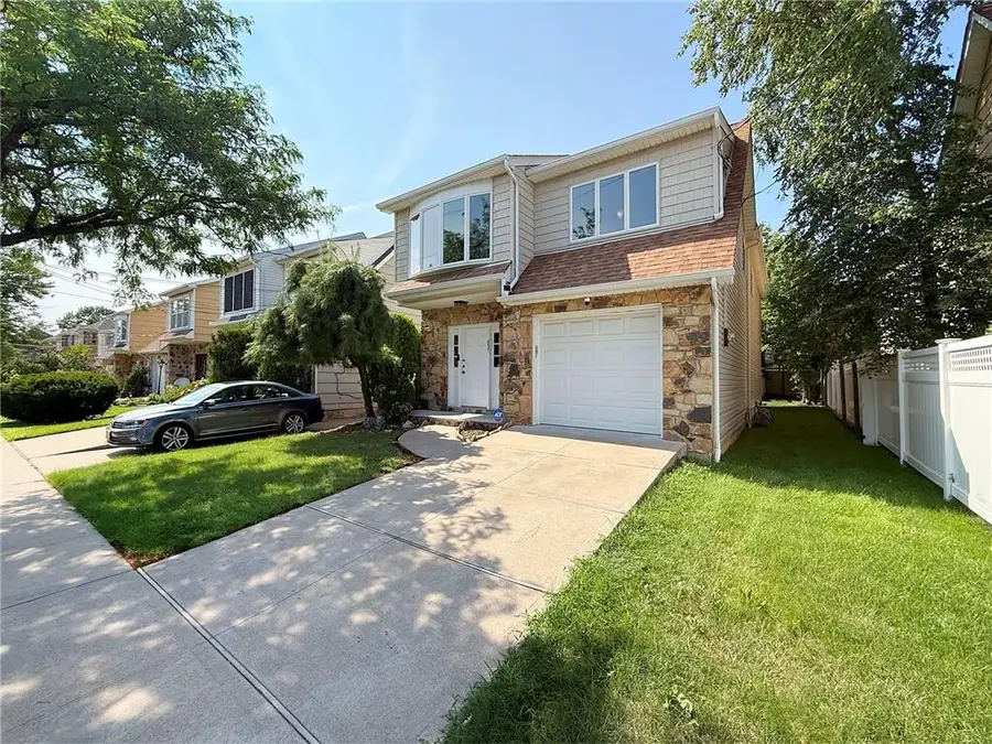 837 Rathbun Avenue, Staten Island, NY 10309 - #2