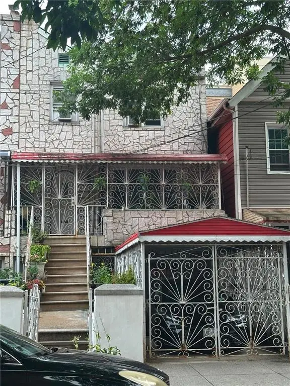 3420 Barker Avenue, Bronx, NY 10467
