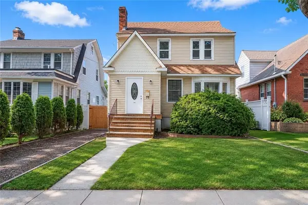 155 Keiber Court, Staten  Island, NY 10314