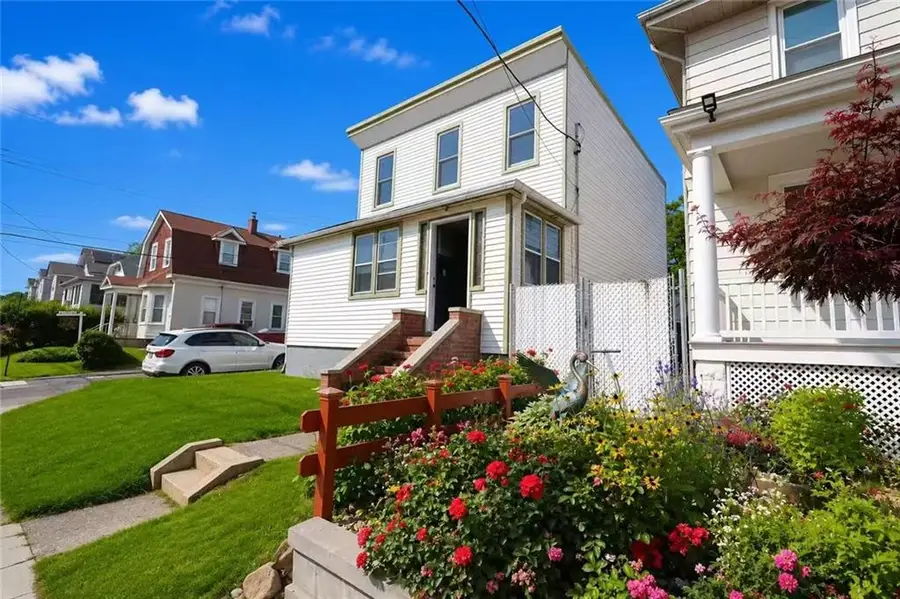 2011 Clove Road, Staten Island, NY 10304 - #2