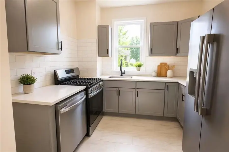 2011 Clove Road, Staten Island, NY 10304 - #3
