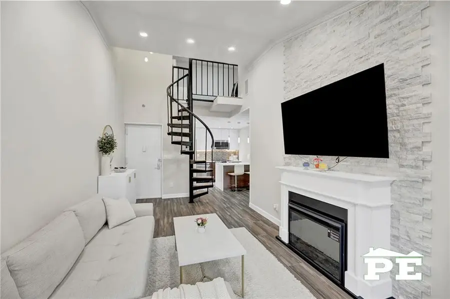 2805 East 26th Street #3A, Brooklyn, NY 11235 - #3