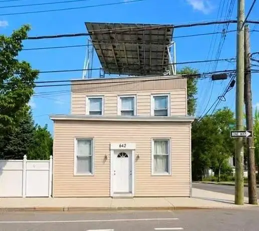 642 Richmond Road, Staten  Island, NY 10304