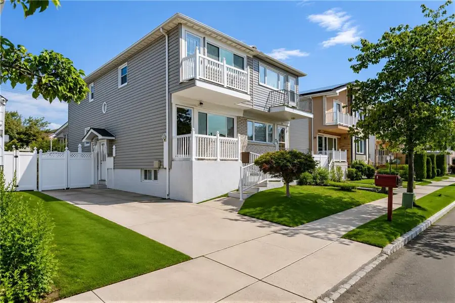 62 Mayberry Promenade, Staten Island, NY 10312 - #3