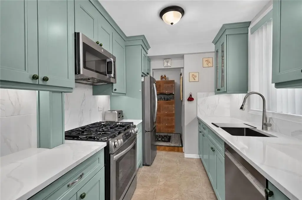 830 Howard Avenue #4H, Staten Island, NY 10301 - #1