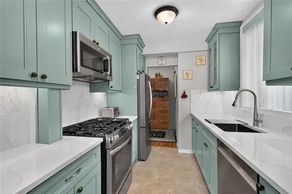 830 Howard Avenue #4H, Staten  Island, NY 10301