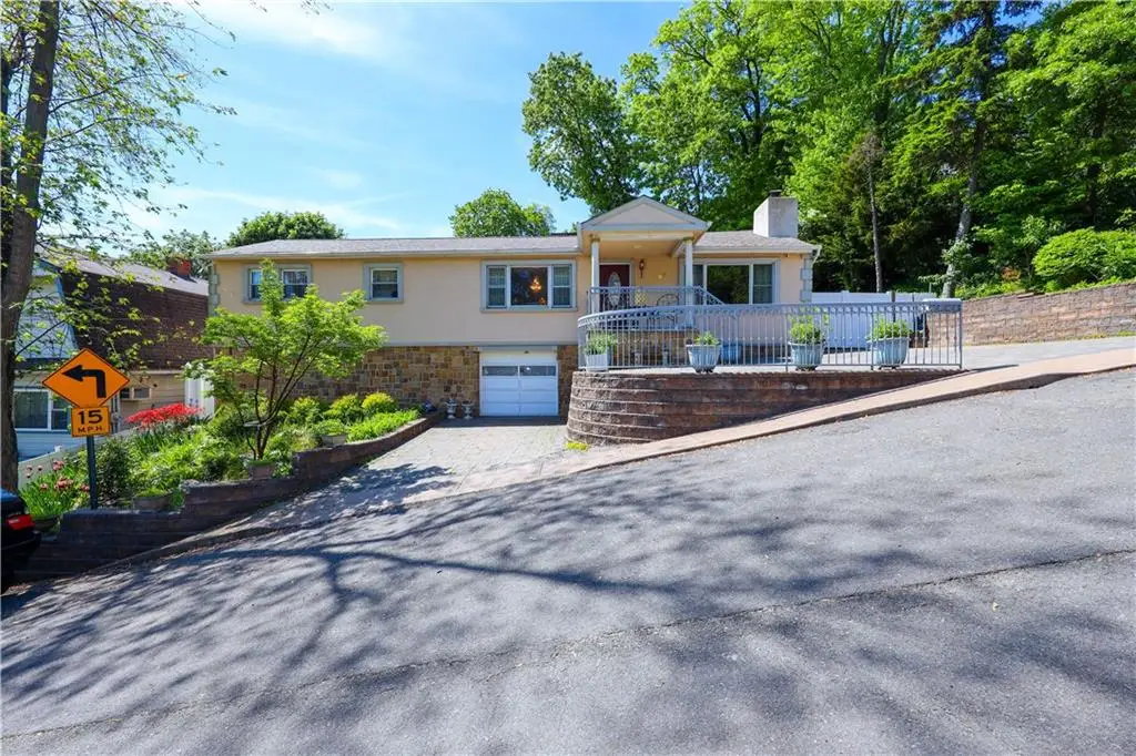 93 Centre Avenue, Staten Island, NY 10304 - #1