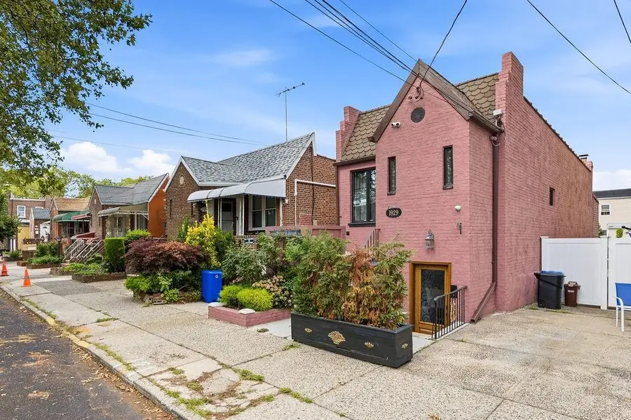 1929 East 33rd Street, Brooklyn, NY 11234 - #2