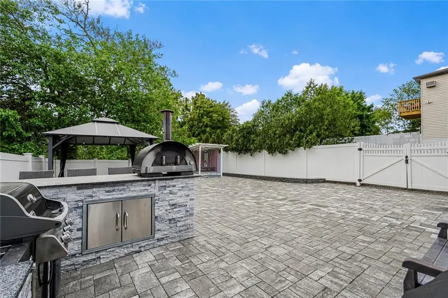 28 Weiner Street, Staten Island, NY 10309 - #2