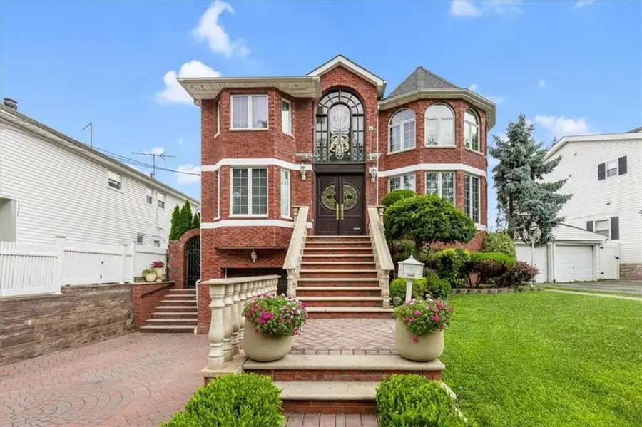 5125 Amboy Road, Staten Island, NY 10312 - #2