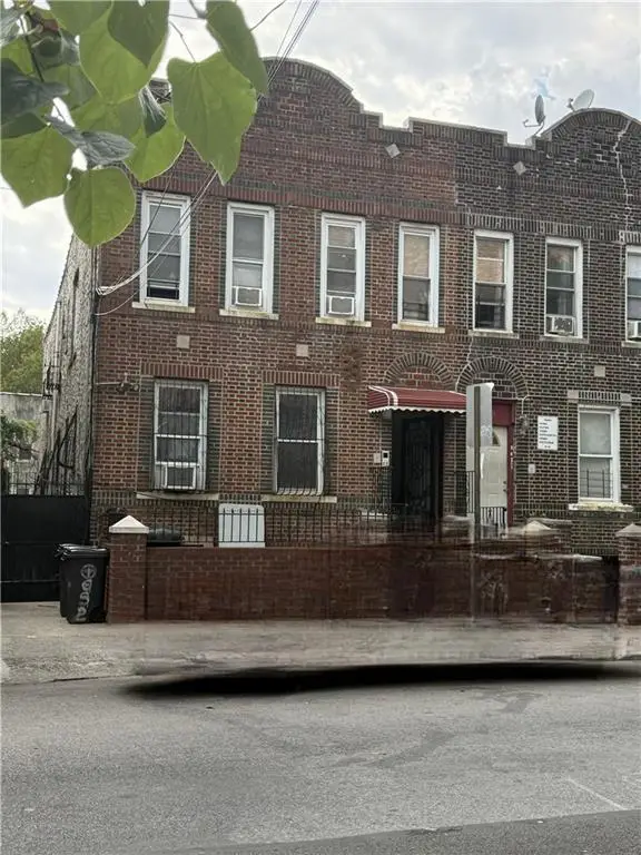652 Watkins Street, Brooklyn, NY 11212 - #1