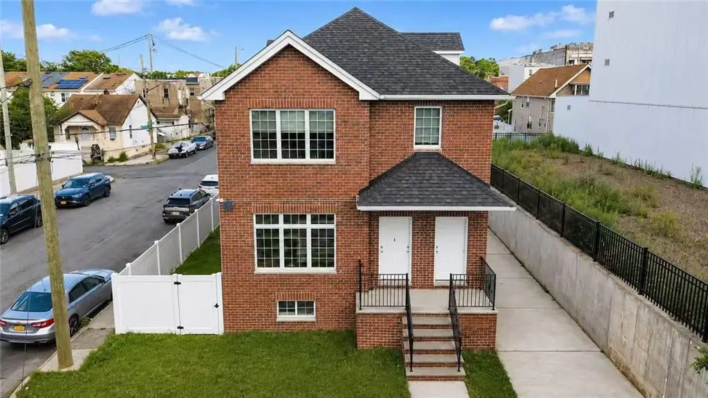 64 Butler Place, Staten Island, NY 10305 - #1