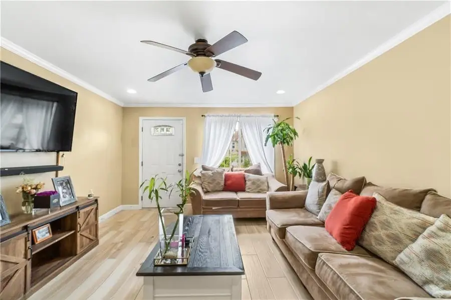 68 South Avenue, Staten Island, NY 10303 - #2