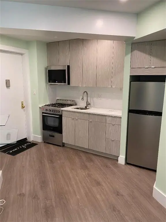 50 Shore Boulevard #1K, Brooklyn, NY 11235 - #2