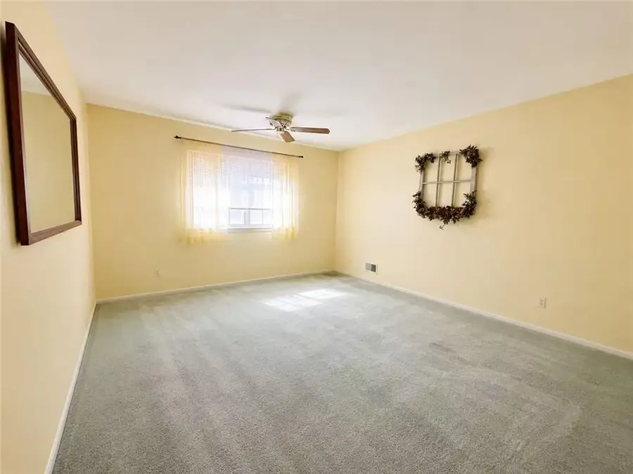 196 Rolling Hill Green, Staten Island, NY 10312 - #3