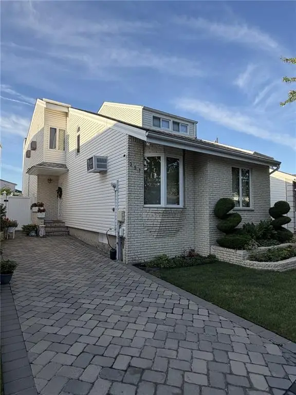 253 Green Valley Road, Staten Island, NY 10312 - #3
