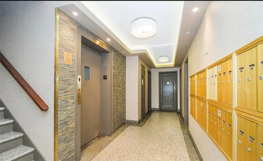 9265 Shore Road #4E, Brooklyn, NY 11209 - #3