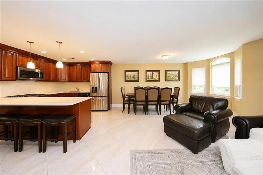 23 Wiltshire Lane, Staten Island, NY 10309 - #3
