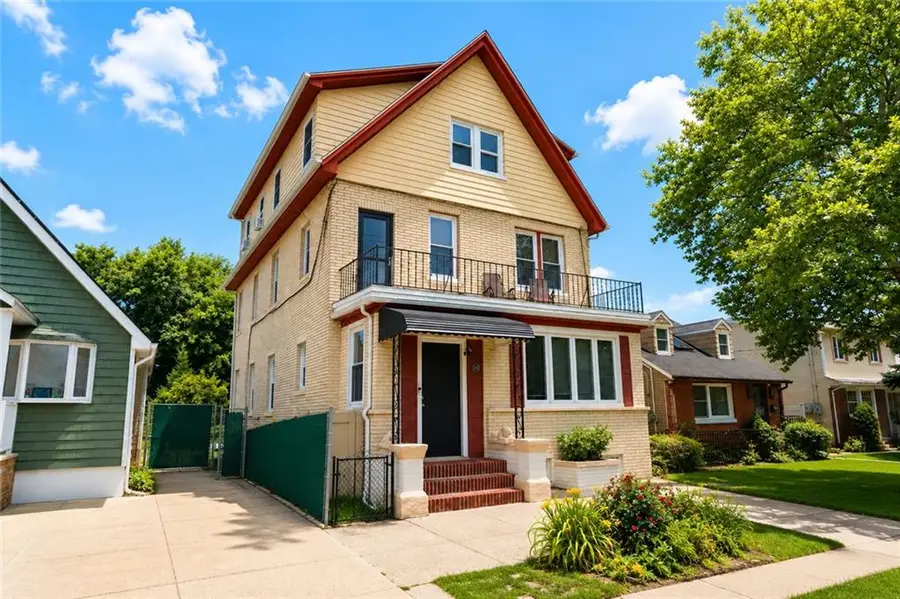 112 Laconia Avenue, Staten Island, NY 10305 - #2